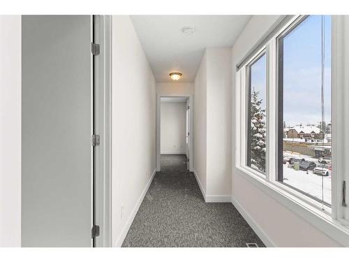 2002 35 Avenue Sw, Calgary, AB - Indoor Photo Showing Other Room