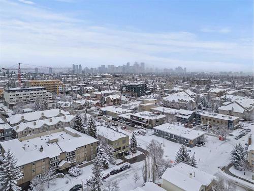 2002 35 Avenue Sw, Calgary, AB - Outdoor With View