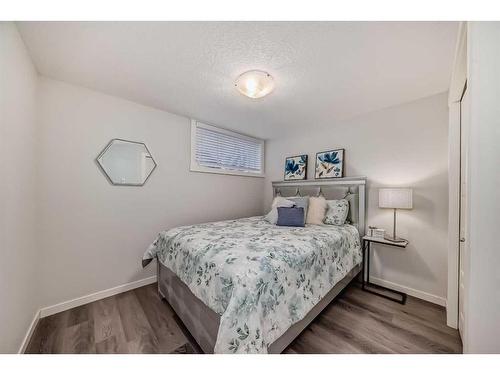 509-474 Seton Circle Se, Calgary, AB - Indoor Photo Showing Bedroom