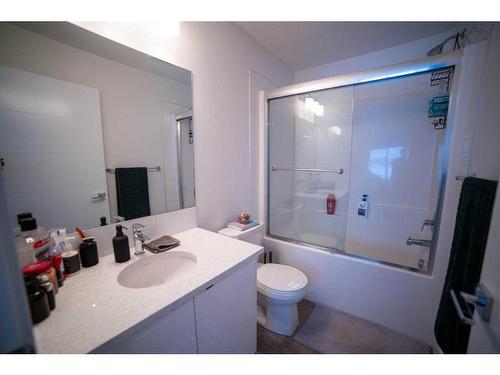 4375 Seton Drive Se, Calgary, AB - Indoor Photo Showing Bathroom