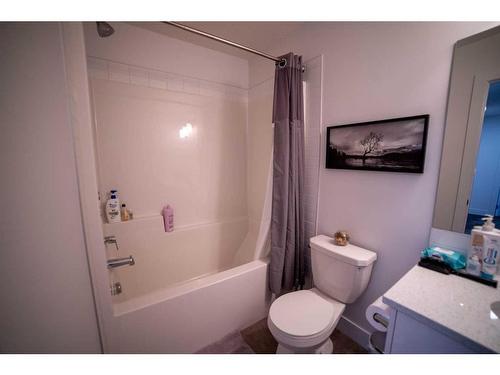 4375 Seton Drive Se, Calgary, AB - Indoor Photo Showing Bathroom