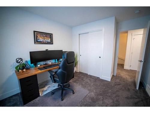 4375 Seton Drive Se, Calgary, AB - Indoor Photo Showing Office