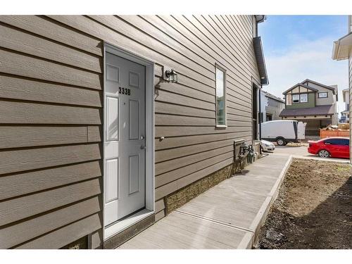 333 Magnolia Way Se, Calgary, AB - Outdoor With Exterior