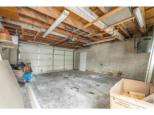 172 Penmeadows Close Se, Calgary, AB - Indoor Photo Showing Garage