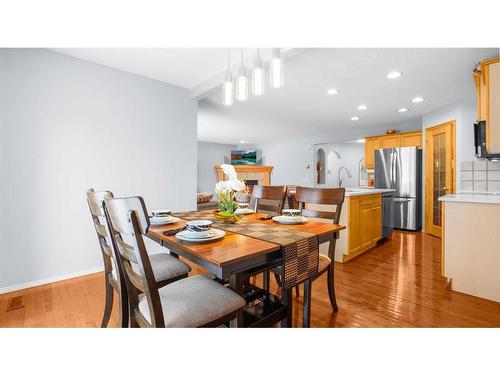 113 Covehaven Gardens Ne, Calgary, AB - Indoor Photo Showing Dining Room