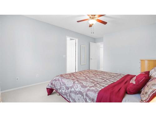 113 Covehaven Gardens Ne, Calgary, AB - Indoor Photo Showing Bedroom