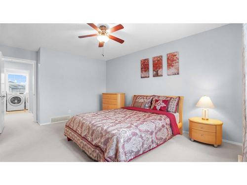 113 Covehaven Gardens Ne, Calgary, AB - Indoor Photo Showing Bedroom