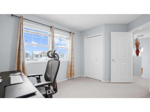 113 Covehaven Gardens Ne, Calgary, AB - Indoor Photo Showing Other Room