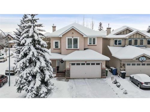 39 Everwillow Close Sw, Calgary, AB - Outdoor With Facade