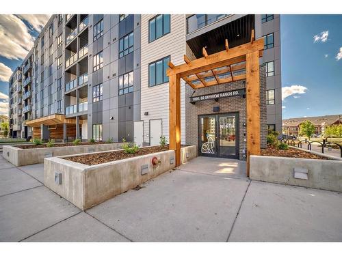 1616-60 Skyview Ranch Road Ne, Calgary, AB - Outdoor