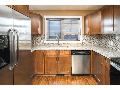 254 Covecreek Circle Ne, Calgary, AB - Indoor Photo Showing Kitchen With Stainless Steel Kitchen With Upgraded Kitchen