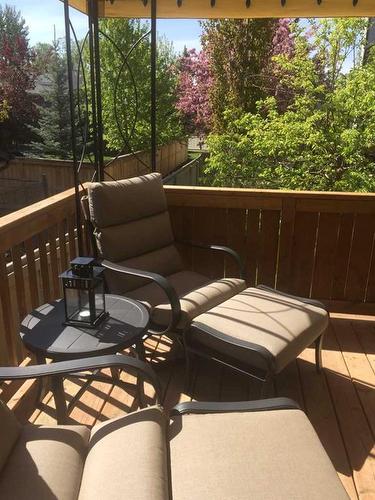 33-185 Woodridge Drive Sw, Calgary, AB - Outdoor With Deck Patio Veranda