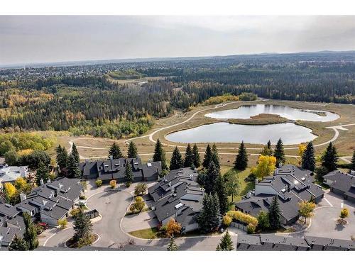 33-185 Woodridge Drive Sw, Calgary, AB - Outdoor With View