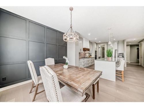 136 Riviera Way, Cochrane, AB - Indoor Photo Showing Dining Room