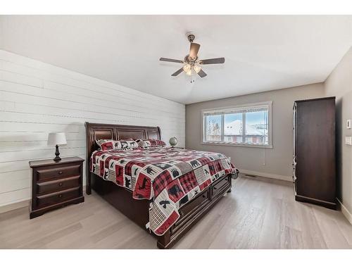 136 Riviera Way, Cochrane, AB - Indoor Photo Showing Bedroom