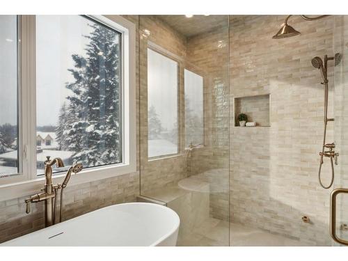 2919 12 Avenue Nw, Calgary, AB - Indoor Photo Showing Bathroom