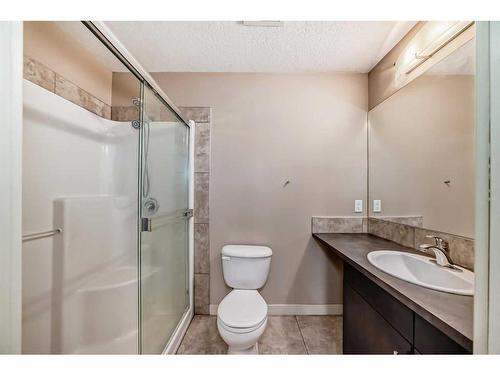 10-2307 14 Street Sw, Calgary, AB - Indoor Photo Showing Bathroom