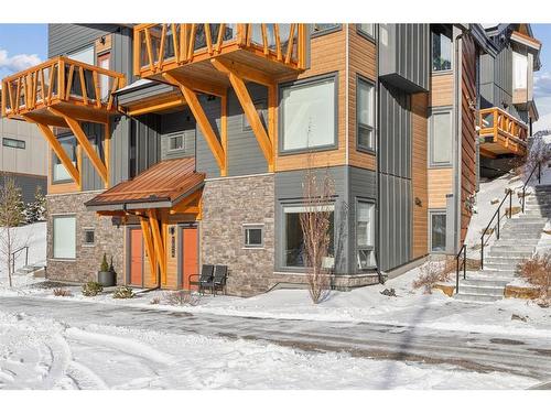 102A-1200 Three Sisters Parkway, Canmore, AB - Outdoor