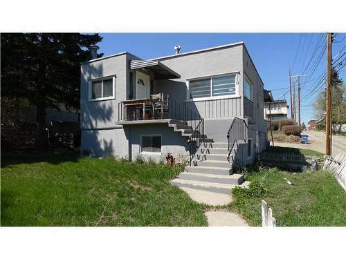 110 31 Avenue Nw, Calgary, AB - Outdoor