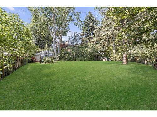 43 Pineland Close Ne, Calgary, AB - Outdoor