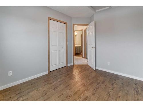 23 Saddleback Way Ne, Calgary, AB - Indoor Photo Showing Other Room