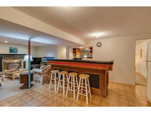 607 Whiteridge Road Ne, Calgary, AB - Indoor With Fireplace