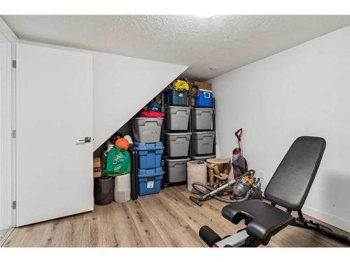 2055 33 Street Se, Calgary, AB - Indoor