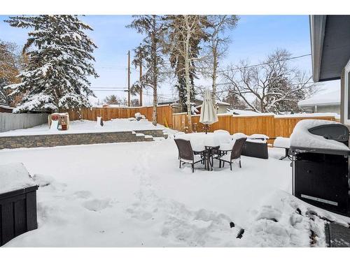 2055 33 Street Se, Calgary, AB - Outdoor