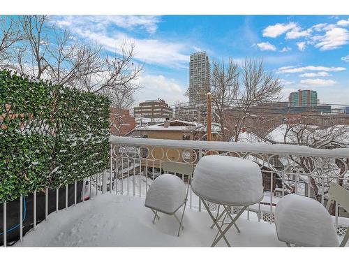 304-916 19 Avenue Sw, Calgary, AB - Outdoor With View