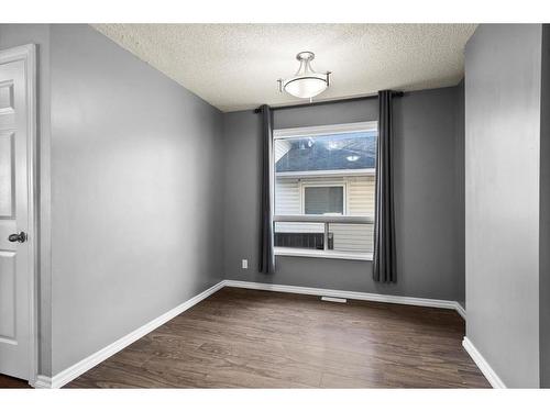 8 Taraglen Road Ne, Calgary, AB - Indoor Photo Showing Other Room