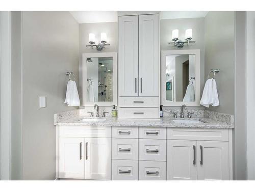 221 Tuscany Estates Rise Nw, Calgary, AB - Indoor Photo Showing Bathroom