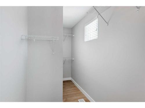 1732 25 Avenue Sw, Calgary, AB - Indoor With Storage