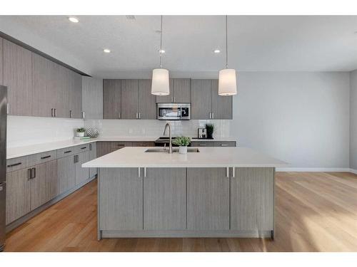 1732 25 Avenue Sw, Calgary, AB - Indoor Photo Showing Kitchen With Upgraded Kitchen