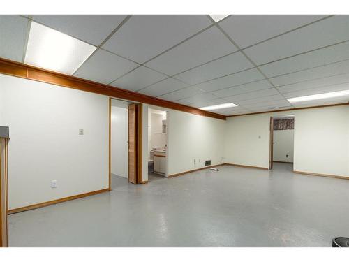 204 Doverthorn Close Se, Calgary, AB - Indoor Photo Showing Basement