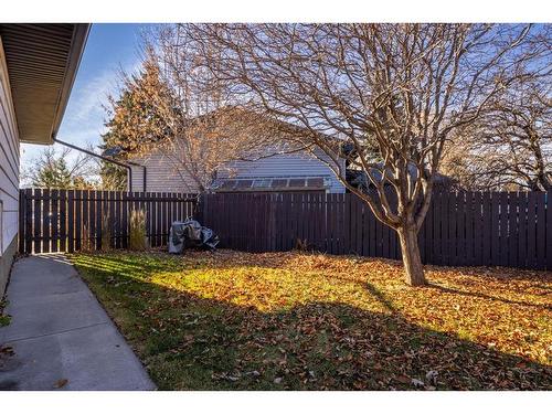 204 Doverthorn Close Se, Calgary, AB - Outdoor