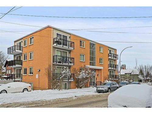 304-1502 21 Avenue Sw, Calgary, AB - Outdoor With Balcony