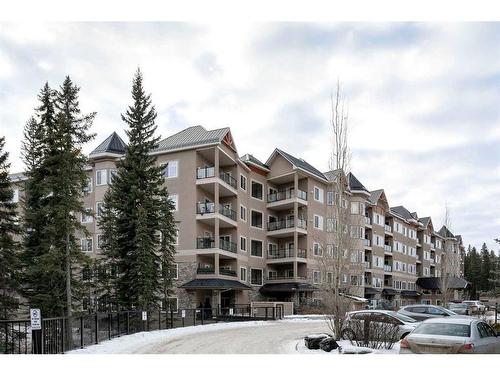 518-10 Discovery Ridge Close Sw, Calgary, AB - Outdoor With Facade