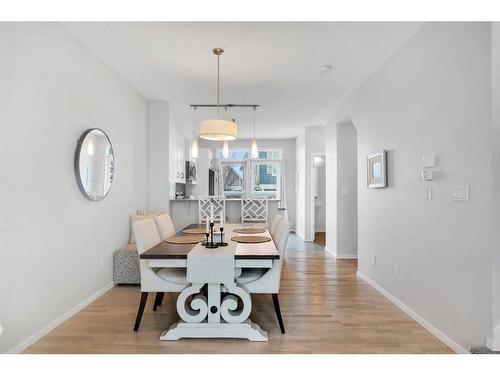 26 Kinlea Common Nw, Calgary, AB - Indoor Photo Showing Dining Room