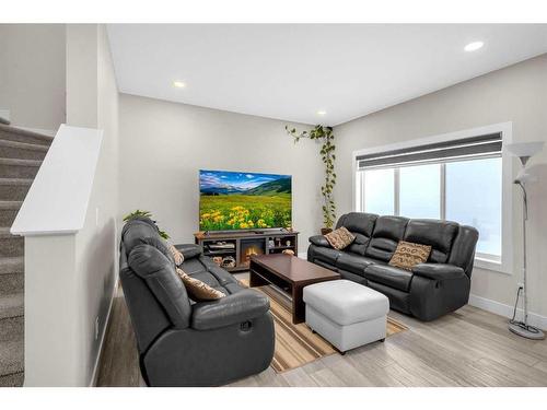 103 Homestead Grove Ne, Calgary, AB - Indoor Photo Showing Living Room