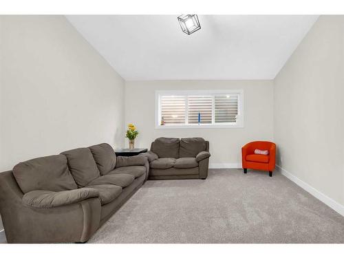 103 Homestead Grove Ne, Calgary, AB - Indoor Photo Showing Living Room