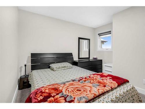 103 Homestead Grove Ne, Calgary, AB - Indoor Photo Showing Bedroom