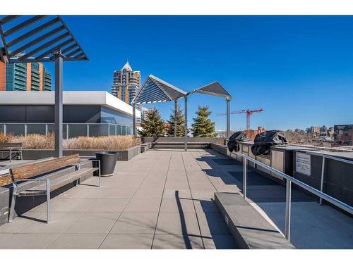 405-930 16 Avenue Sw, Calgary, AB - Outdoor