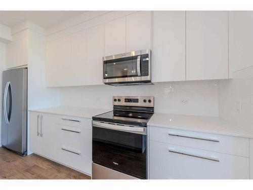 3521-60 Skyview Ranch Road Ne, Calgary, AB - Indoor Photo Showing Kitchen With Stainless Steel Kitchen With Upgraded Kitchen