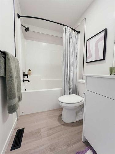 83 Arbour Lake Court Nw, Calgary, AB - Indoor Photo Showing Bathroom