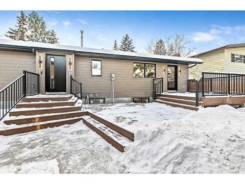 655 Varsity Estates Crescent Nw, Calgary, AB - Outdoor With Deck Patio Veranda