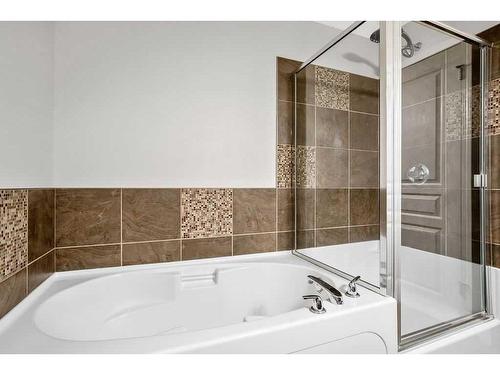 147 Auburn Bay Crescent Se, Calgary, AB - Indoor Photo Showing Bathroom