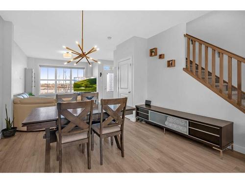 33 Silverton Glen Way Sw, Calgary, AB - Indoor Photo Showing Dining Room