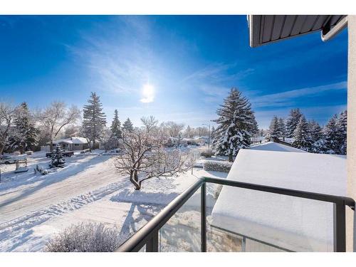 31 Harvard Street Nw, Calgary, AB - Outdoor With Balcony With View