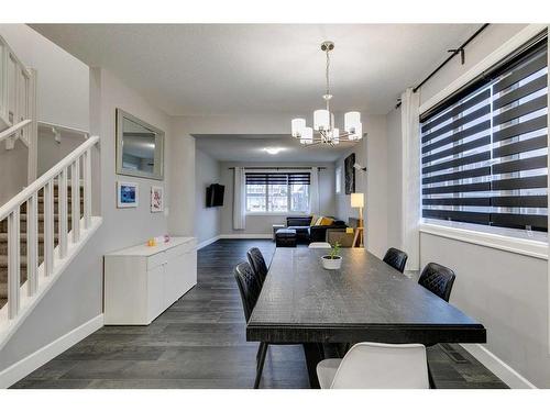 206 Yorkville Green Sw, Calgary, AB - Indoor Photo Showing Dining Room