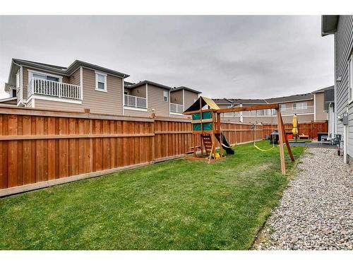 206 Yorkville Green Sw, Calgary, AB - Outdoor